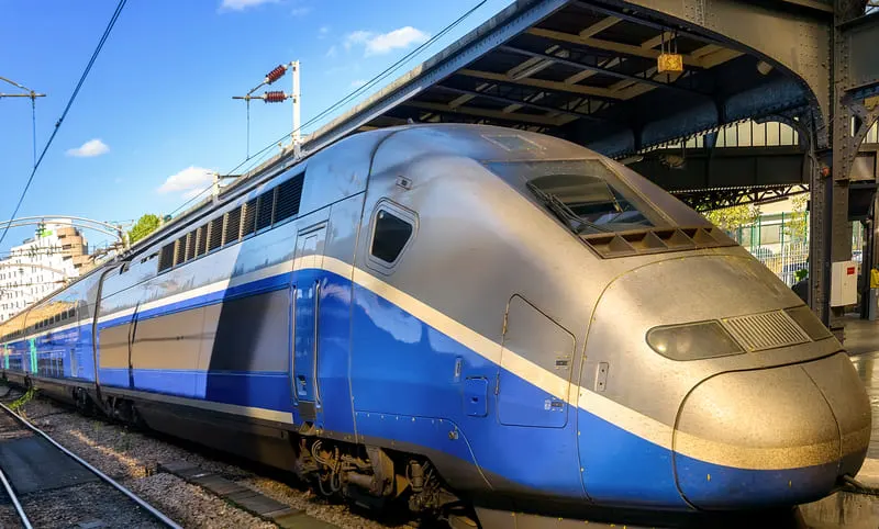 Hochgeschwindigkeitszug