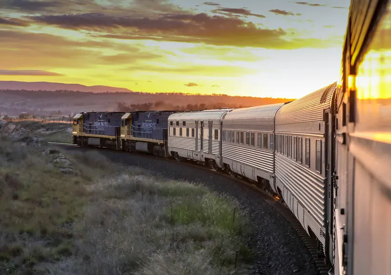Indian Pacific - Hero Blue Mountain
